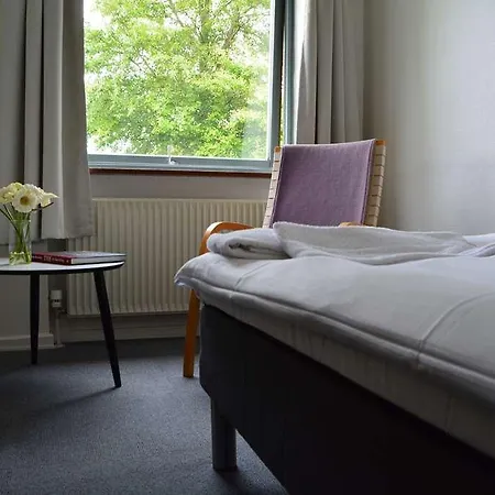 Hotel Ech Park 3*